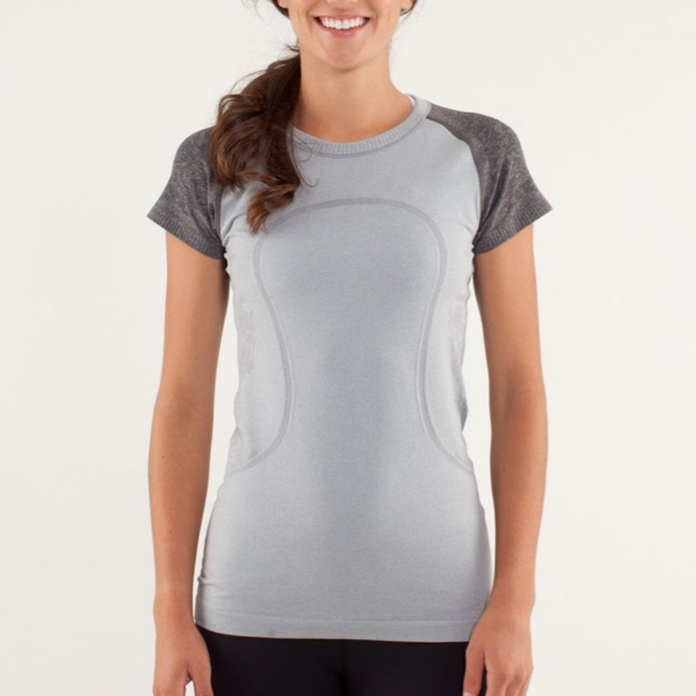 Lululemon Swiftly Tech Short Sleeve Lace Silver 10